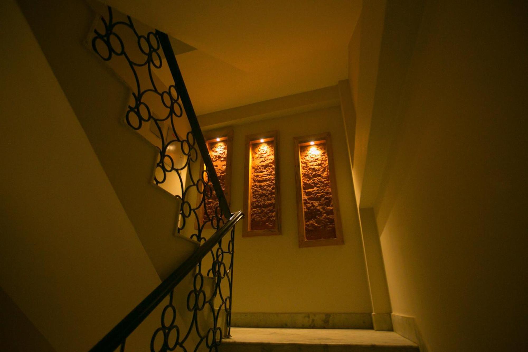 Divya Boutique Inn Катманду Екстер'єр фото